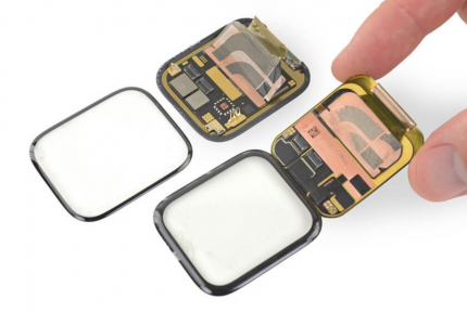 Заміна скла екрану Apple Watch Series 7